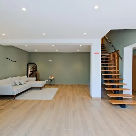 Apartment Lovely Fully Equipped Near Subway N3 Lissabon