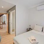 Apartment Lovely Fully Equipped Near Subway N3